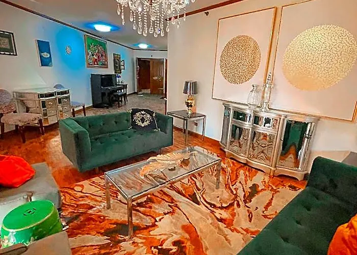 Spacious 3br Family In Makati